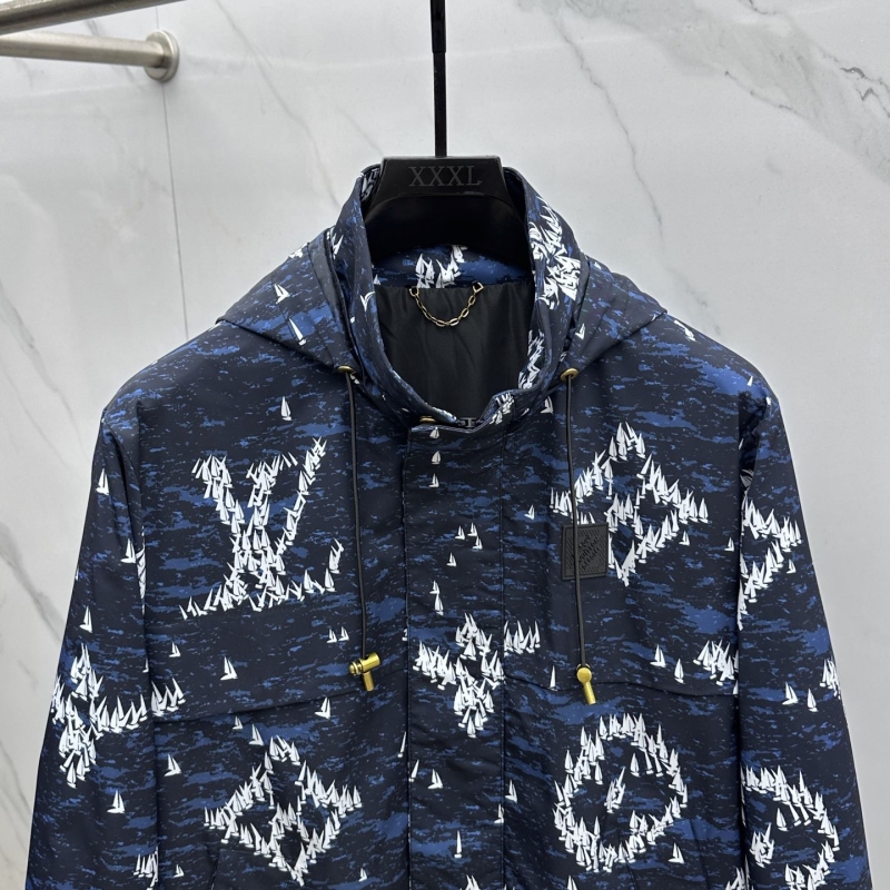 l0vis Vvtt0n outwear